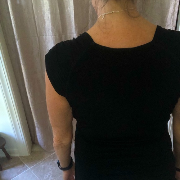 Posh show.   Chico ladies deep v neck, sleeveless top.​ - Picture 6 of 6